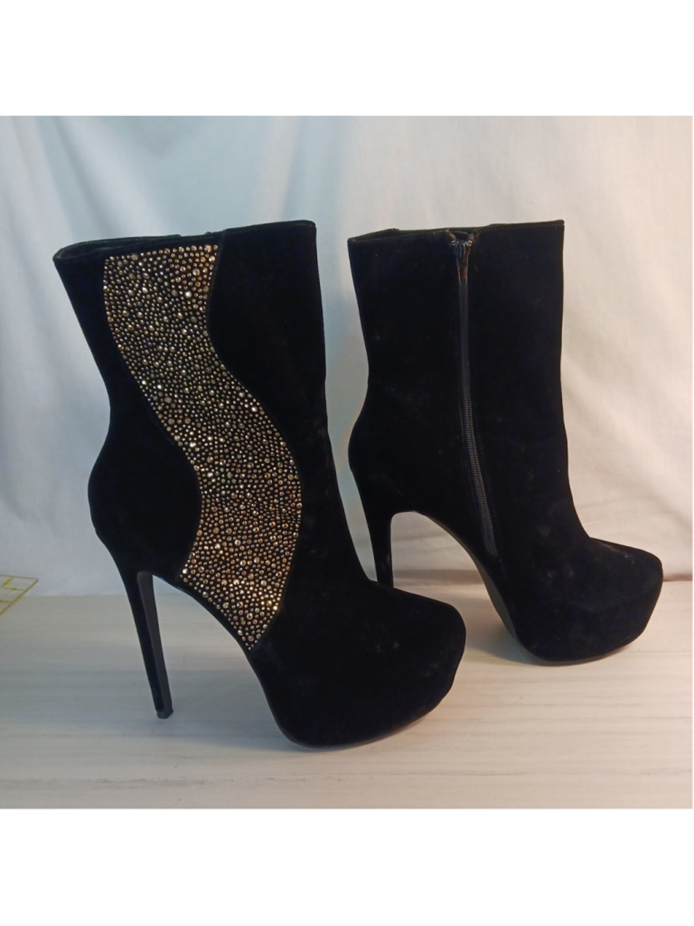 VTG Black Velvet Gold Half Calf Stiletto Heel Boots Size 8.5